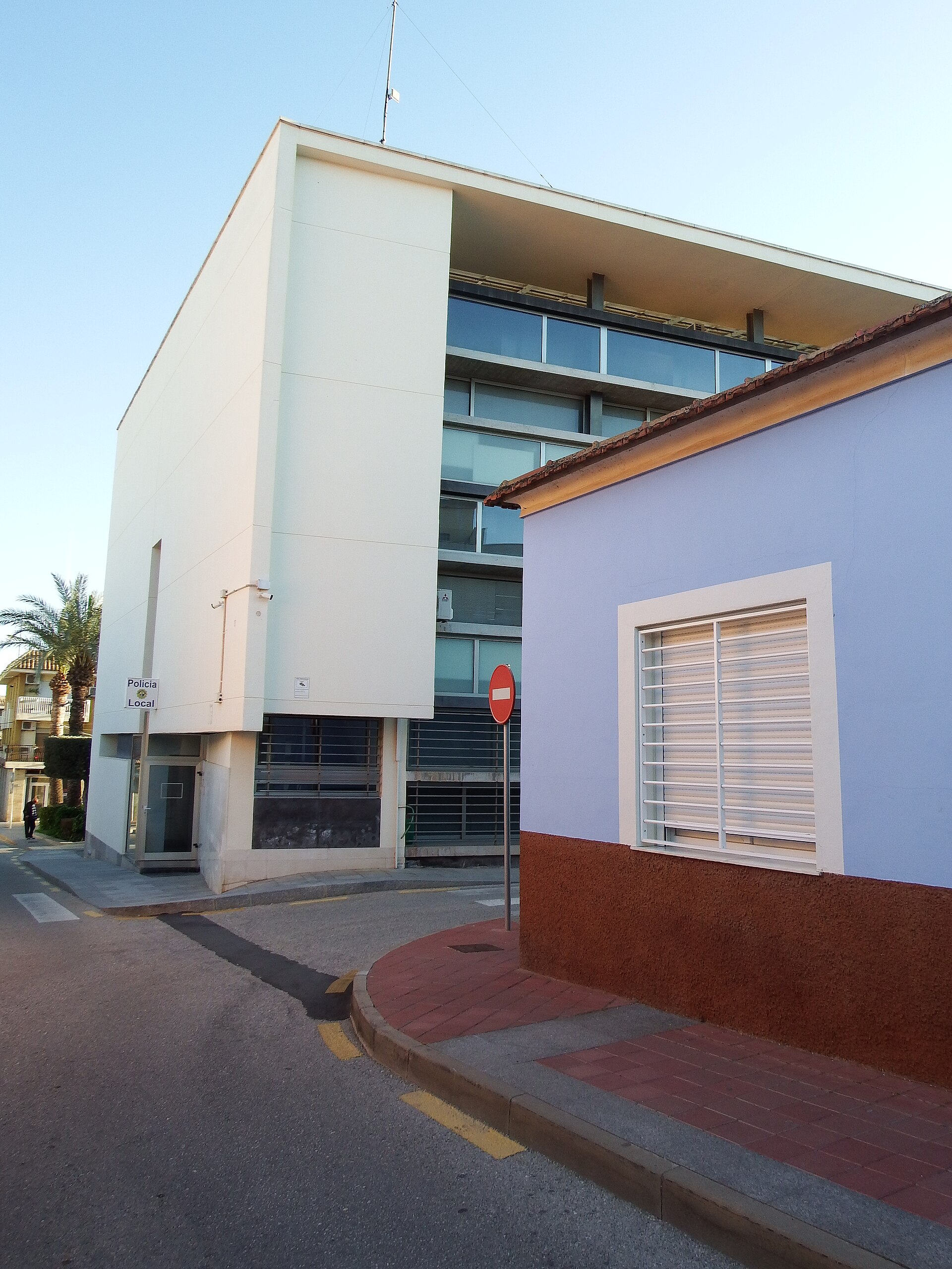 Edificio de la Policía Local de Algorfa