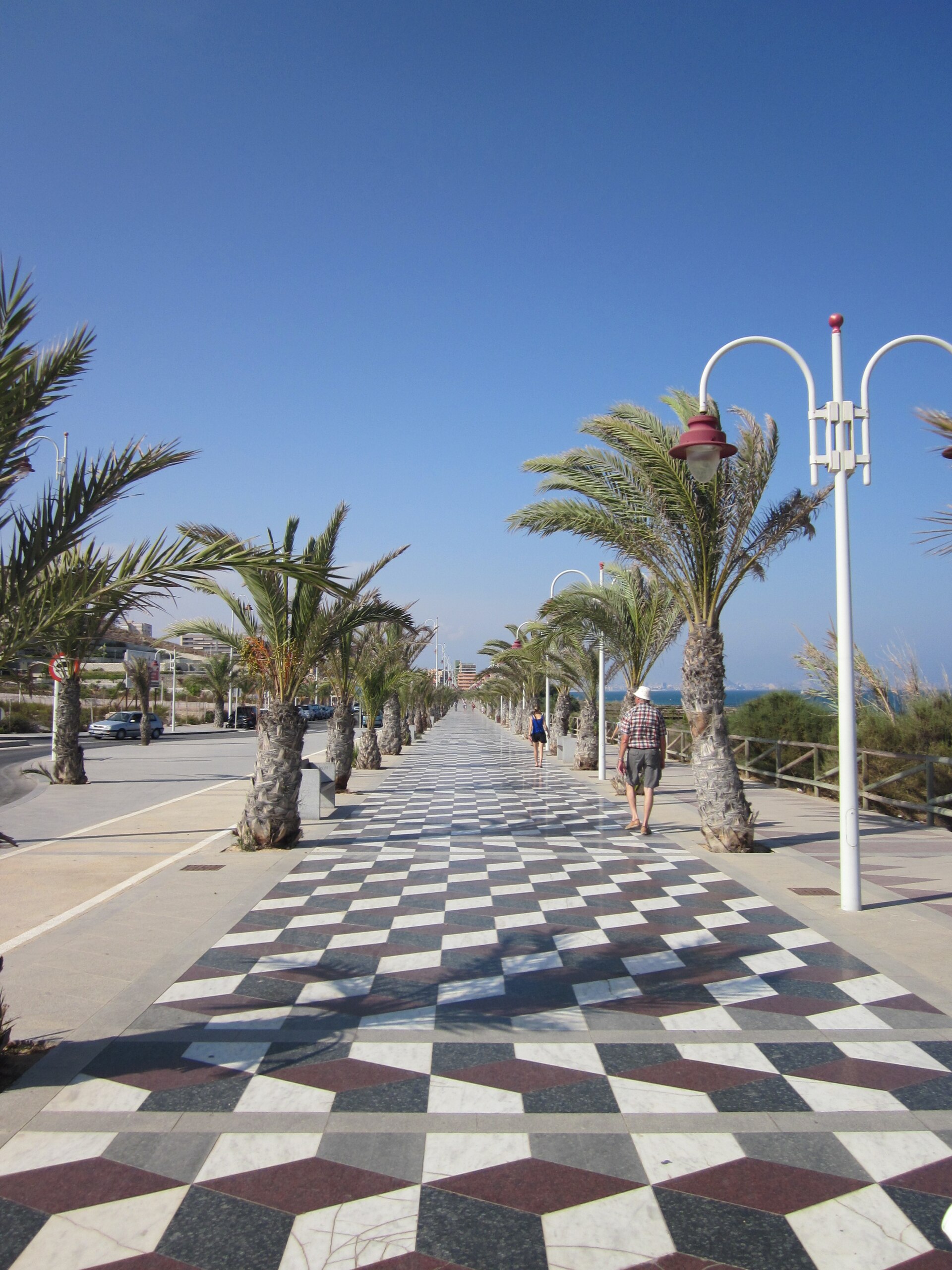 Paseo marítimo entre Gran Alacant y Arenales del Sol