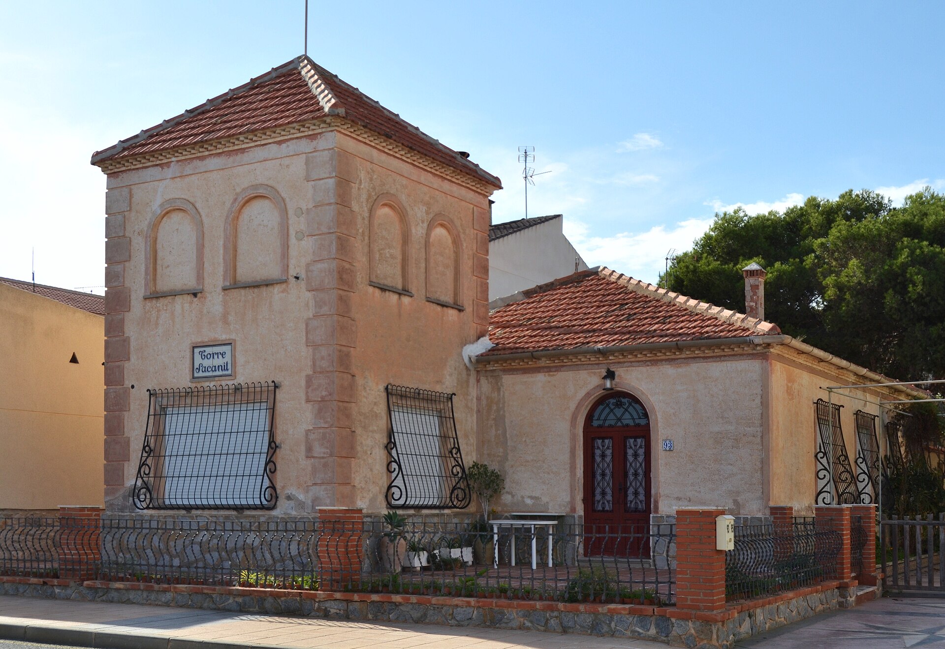 Torre de la Horadada, vil·la enfront del mar