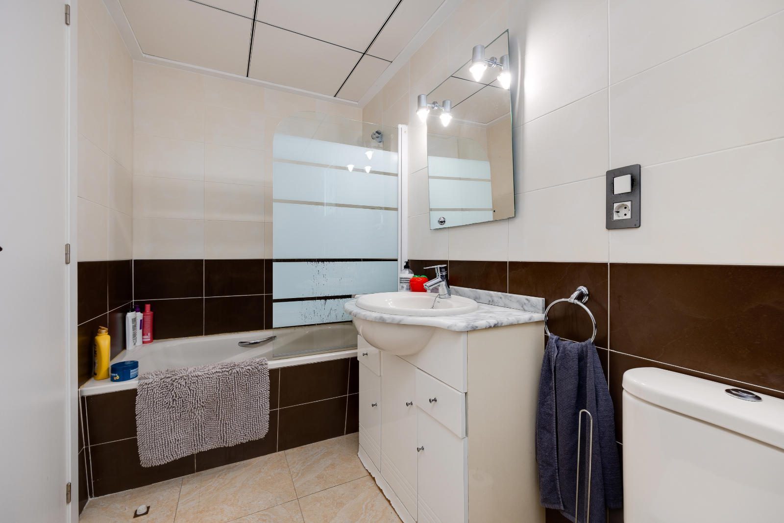 Apartamentos en Torrevieja (Centro) - 3 dorm · 131 m²