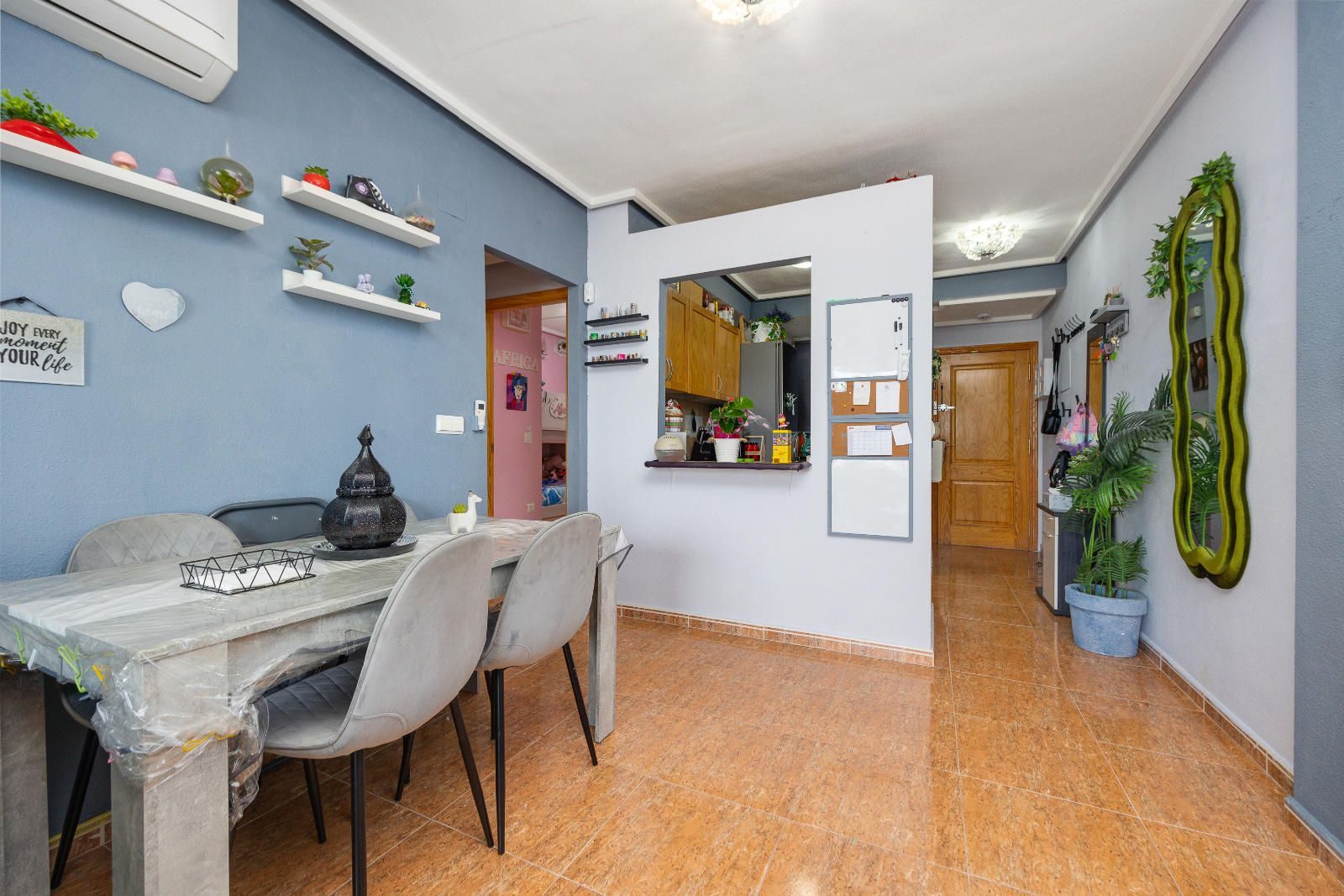 Apartamento 2 dorm. en Parque Avenidas, Torrevieja